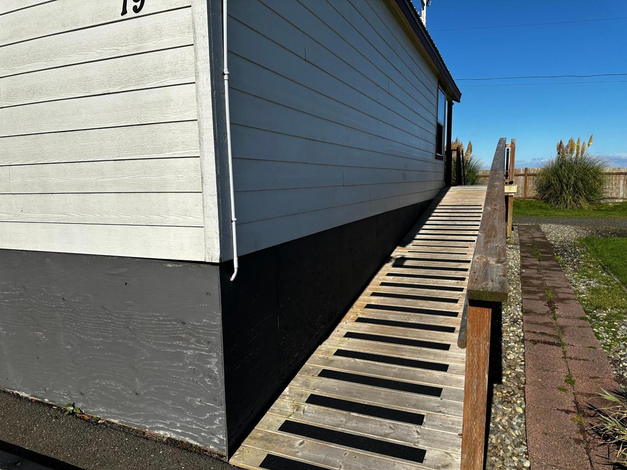 Westport Marina Cottages Exterior photo
