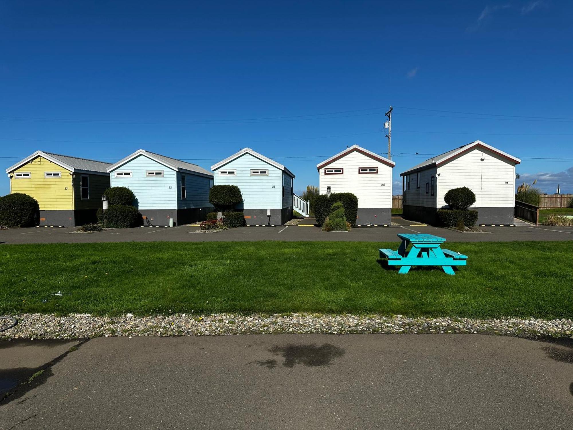 Westport Marina Cottages Exterior photo