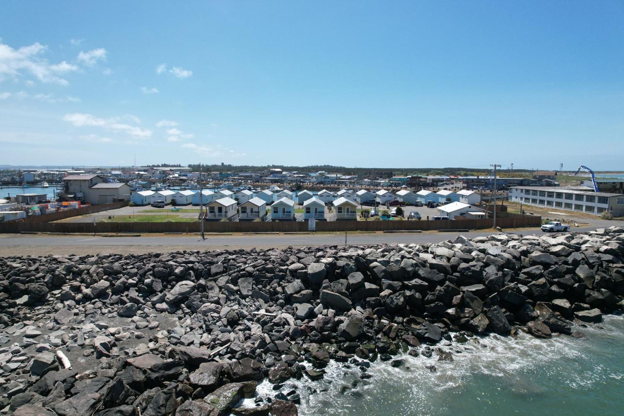 Westport Marina Cottages Exterior photo
