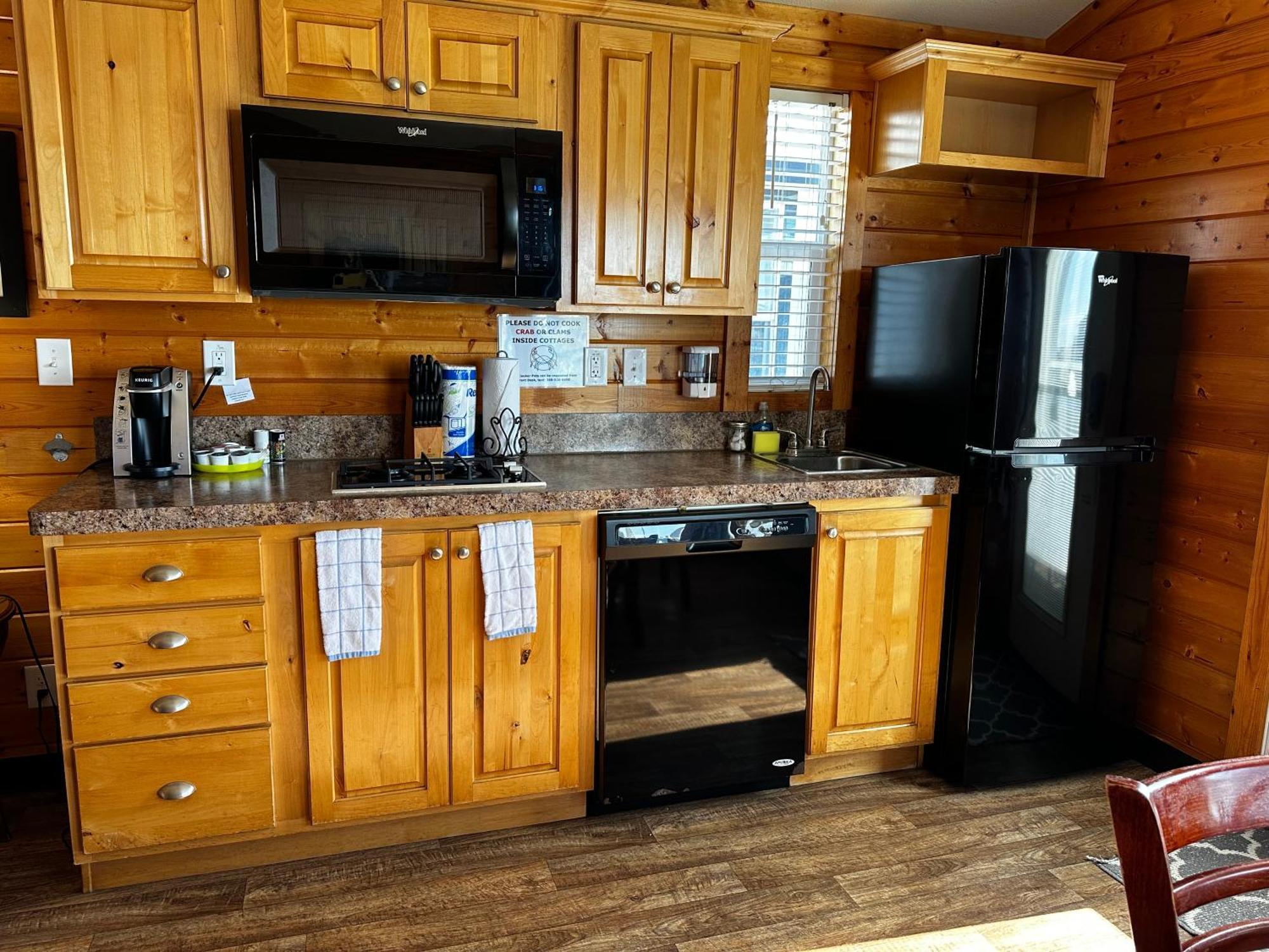 Westport Marina Cottages Room photo